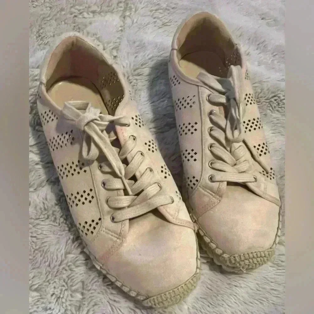 Marc Fisher Baila light pink espadrille sneakers size 7.5 comfort summer shoe